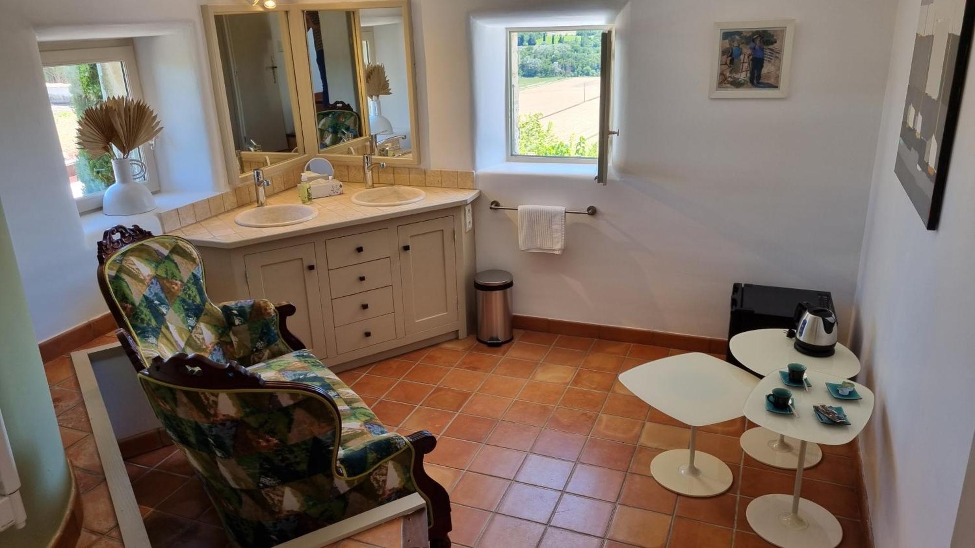 Les Toits De Valaurie Bed & Breakfast Bagian luar foto