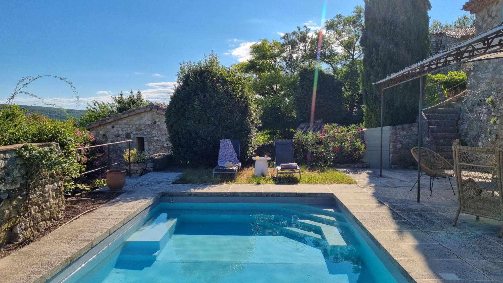 Les Toits De Valaurie Bed & Breakfast Bagian luar foto