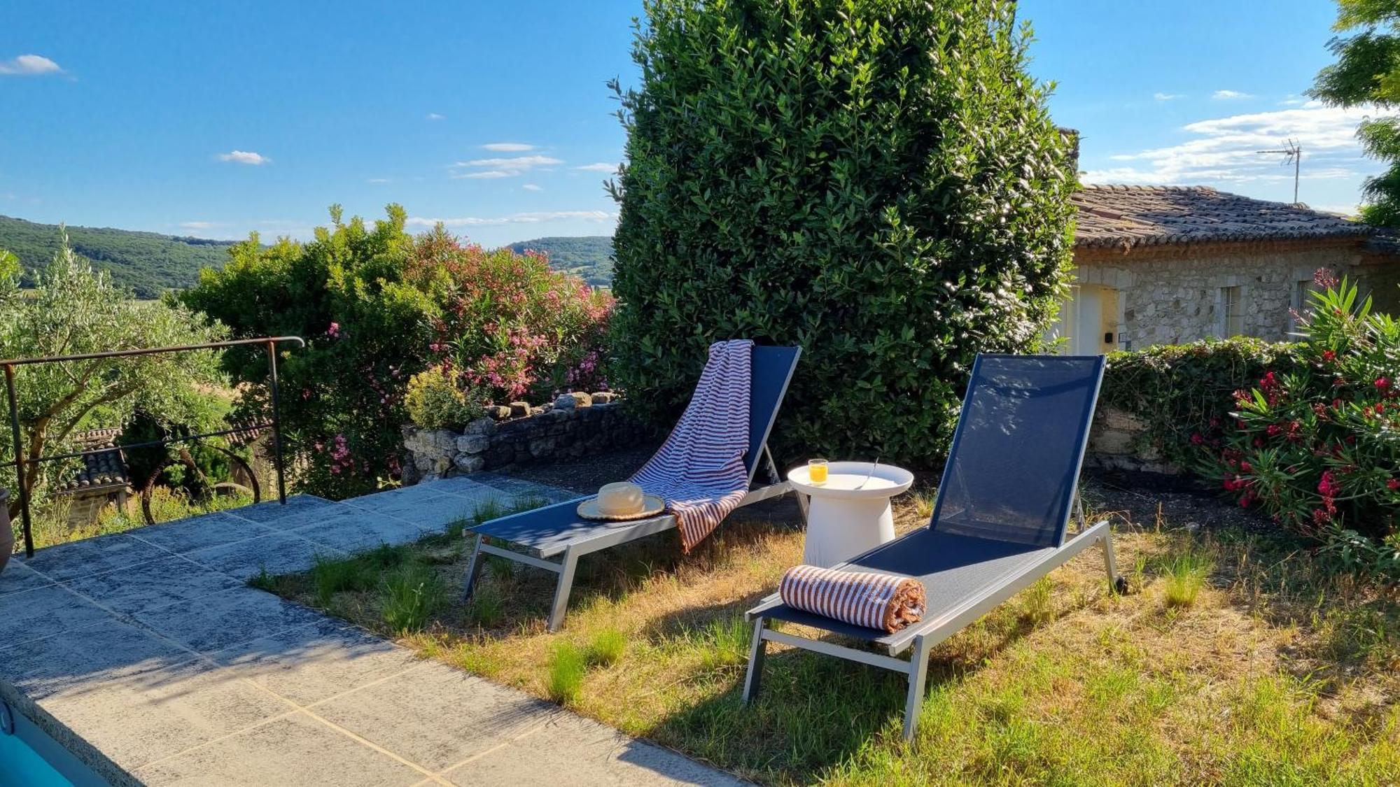 Les Toits De Valaurie Bed & Breakfast Bagian luar foto